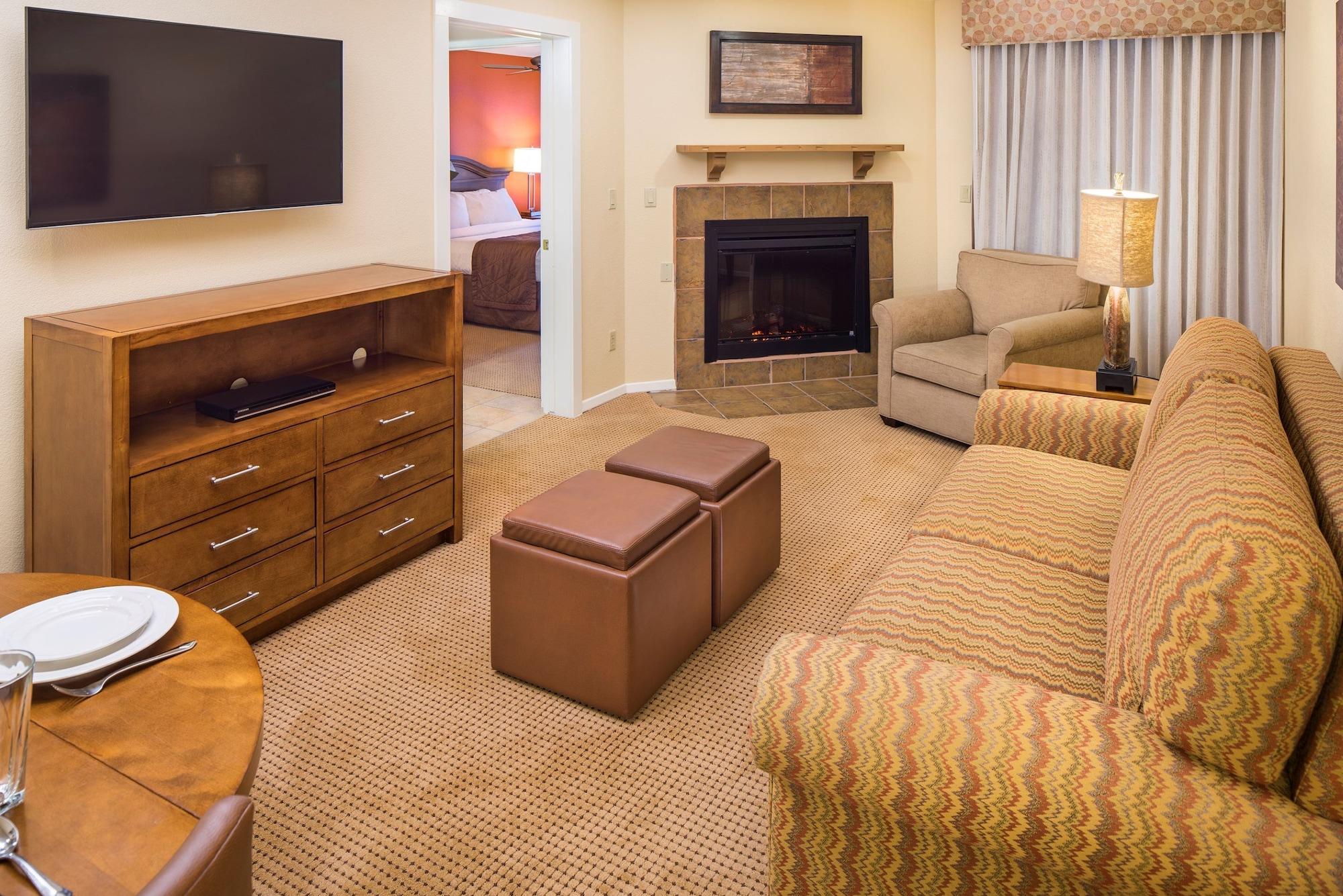 De By Diamond Resort Santa Fe